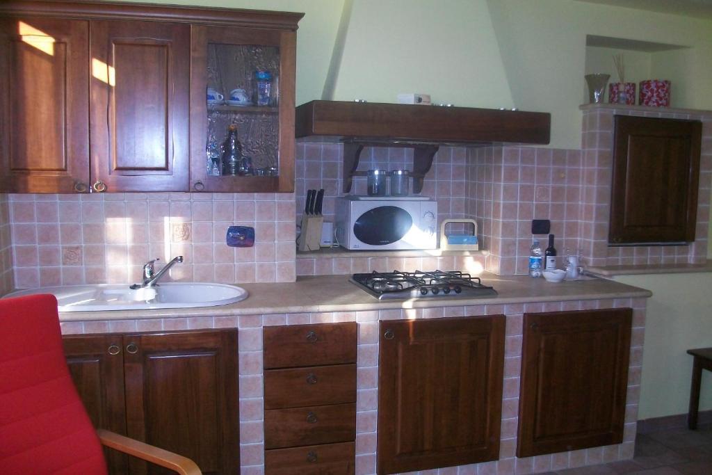 Tra... Monti E Vigne Bed and Breakfast La Morra Kamer foto